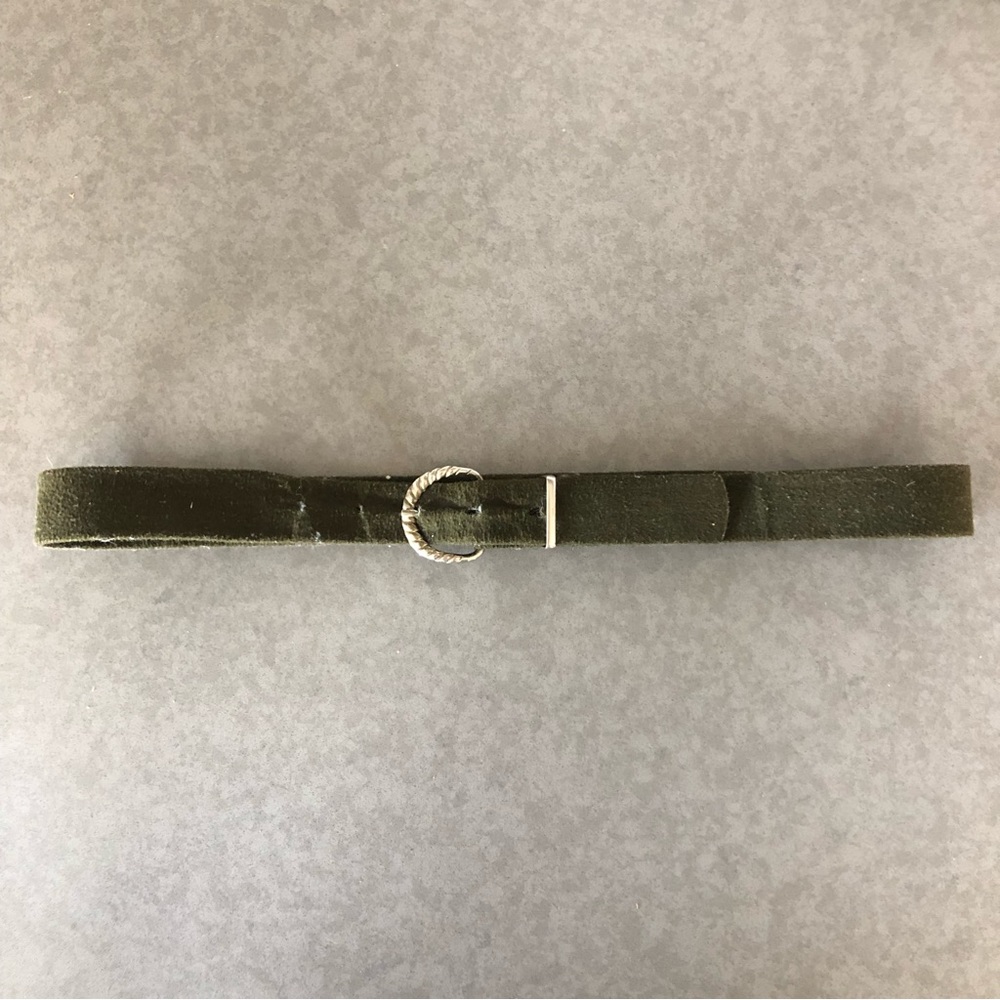 Vintage moss green fabric belt with metal buckle